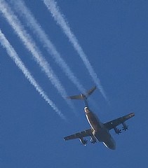 a400-airbus-military-con-chemtrails