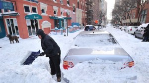 932397-us-weather-snow