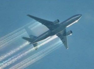 jet with side tails
