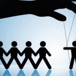 social-engineering-manipulate-people-700x394